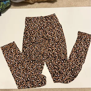 Aerie Leggings Offline High-Waisted Crossover thumbnail 4