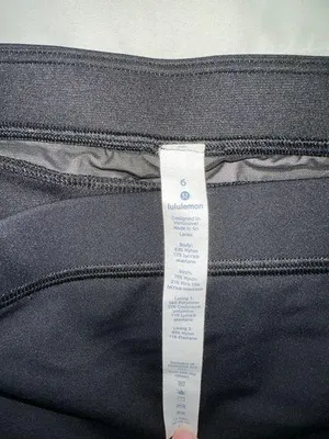 Lululemon Break Free Bra | Size 6 thumbnail 5