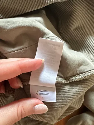 Vuori Sedona Ribbed Half Zip Sweatshirt Metal Olive Sage Sz L thumbnail 8