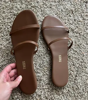 Brown Size 8 thumbnail 1