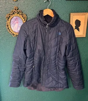 The North Face Reversible Puffer Soft Coat Size Small thumbnail 1