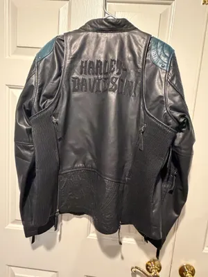 Harley-Davidson XL Leather Jacket thumbnail 2