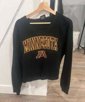 Fanatics cropped minnesota crewneck thumbnail 1