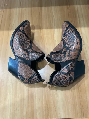 Marc Fisher Dalaran 2 Leather Snakeskin Western Booties - Size 6 1/2 M thumbnail 7