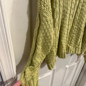 aerie Lime Green Cable Knit Crewneck Sweater thumbnail 7