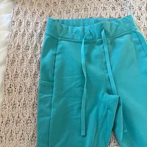 XS Teal Alo tie leggings thumbnail 2
