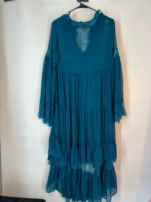Anthropology Tiers of ruffles layer feminine silhouette NWT sold out online $168 thumbnail 2