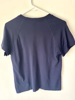 Quince Navy Blue Spandex Athletic Short Sleeve T-shirt Workout Sporty Athleisure thumbnail 6