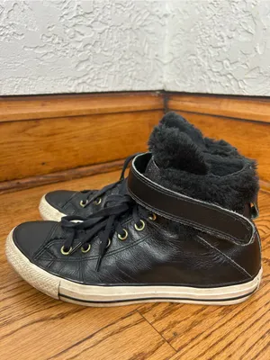 CONVERSE Chuck Taylor All Stars Leather Faux Fur High Top Sneakers Size 8.5 thumbnail 4