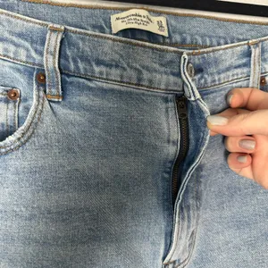 Abercrombie & Fitch Size 33/16S Womens Jeans 90s Slim Straight Ultra High Rise‎ thumbnail 8