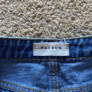 PacSun ‼️ June Blue Denim Mom Shorts‼️ thumbnail 7