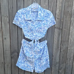 Olivaceous Blue and White Floral Mini Dress Size M thumbnail 2