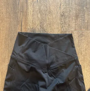 Black Leggings Size XS thumbnail 2