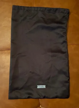 Prada dust bag thumbnail 1