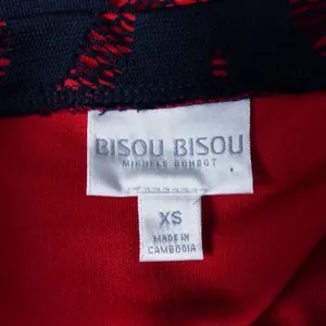 Bisou Bisou Michele Bohbot Pencil Skirt XS Red Black Lace Midi Gothic Vamp Y2K thumbnail 6