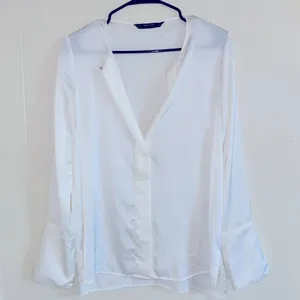 Zara Basic Collection White V Neck Blouse thumbnail 1