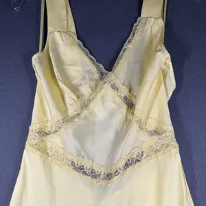 Bardot Dress Womens Small Yellow Satin Lace Slip Maxi V Neck Button Back NWT thumbnail 7