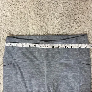 Victoria’s Secret Capri leggings thumbnail 5