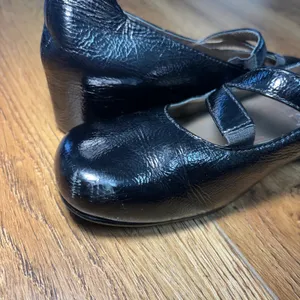 Josef Seibel Black Patent Leather Crisscross Mary Jane Wedge Shoes US 7.5 /EU 38 thumbnail 9