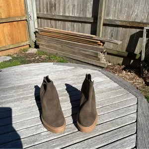 Dolce Vita Cashe H20 Womens Suede Lugged Sole Block‎ Heels Size 7.5 in olive thumbnail 3
