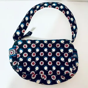 Vera Bradley Floral Patterned Quilted Purse with Libby Night Owl Motif 6” x 11” thumbnail 5
