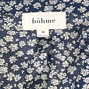 Ruffled Collar V-neck Pleated Button Up Floral Print Lightweight Navy Blue White thumbnail 3