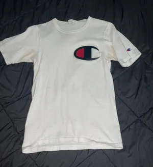 White Shirt thumbnail 1