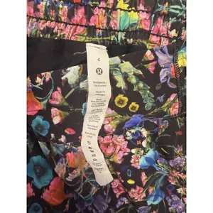 Lululemon Hotty Hot High-Rise Skirt Long 4 Flowerscope‎ Black Running Tennis thumbnail 3