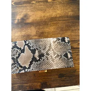 Time And Tru Tan Snakeskin Print Clutch‎ thumbnail 3