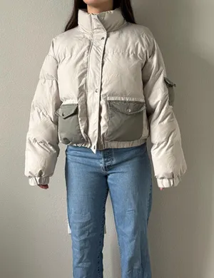 Cream & Green Puffer Jacket Gray Size M thumbnail 1