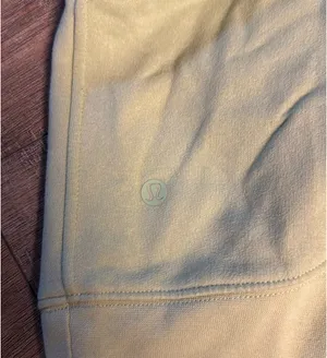 Lululemon Loungeful Cropped Hoodie thumbnail 6
