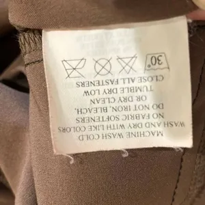Marmot Women’s Brown Cropped Hiking Pants Medium Lightweight Outdoor #785 thumbnail 8