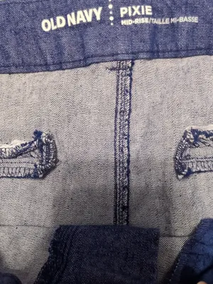 Old Navy Mid Rise Pixie Linen Night Flight Denim Trousers Size 12 thumbnail 2