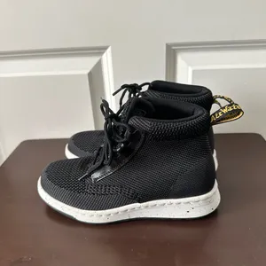 Dr. Martens Women’s High Top Telkes Black Knit Sneaker Size 5 thumbnail 3