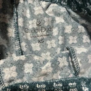 Cuddl Duds Pajama Set Womens Sz XS Apres Ski Evergreen Pockets Pants Long Slv thumbnail 7