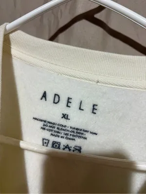 Adele tour crewneck Size XL thumbnail 3