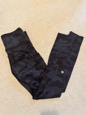 Lululemon Fast and Free Tight II 25” thumbnail 5