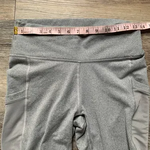 Fabletics Light Gray Leggings M thumbnail 4