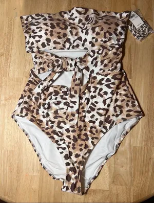 Aerie One Piece Full Coverage Swimsuit Animal Print Medium BNWTS $59.96 thumbnail 1