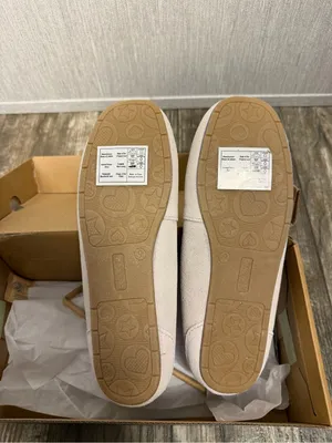 BearPaw Women’s Cream Tassel Moccasin Slipper Size 9 thumbnail 6