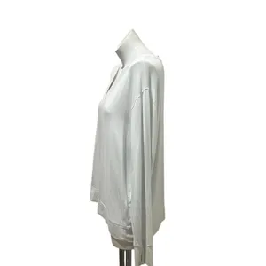 Athleta Women's XL White V-Neck Long Sleeve Relaxed Fit Top thumbnail 4