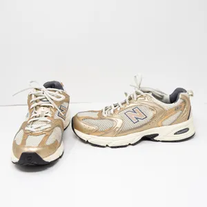 NEW New Balance Women's 530 Turtledove Gold Metallic Low Top Sneakers Shoes 9 thumbnail 1
