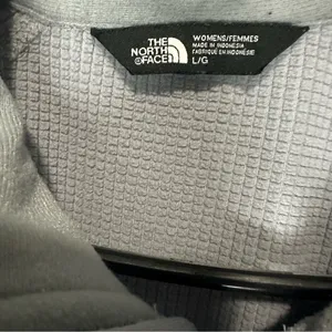 Women’s The North‎ Face Size Large Grey 1/4 Zip Lightweight Sweatshirt thumbnail 4