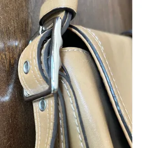 Vintage Coach F11196 Soho Shoulder Bag Tan Leather Buckle Flap Bag Y2K Luxury thumbnail 5