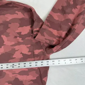 Lululemon Camo Crewneck Sweatshirt Pullover Long Sleeve Red Pink‎ Women 1X READ thumbnail 2