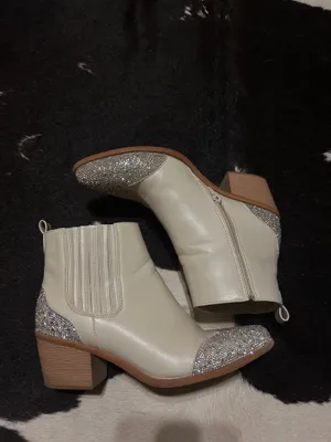 White Rhinestone Bootie heels Size 10 thumbnail 3