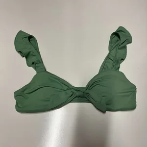 Dippin Daisy's Countess Bikini Top & Ultra Bottoms in Green thumbnail 7