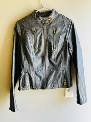 The Clothing Exchange Company Womens Black Faux Leather Zip-Front Jacket With Gold Details Pockets thumbnail 1