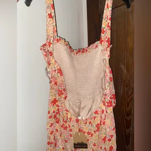 Boutique cross strap dress tie back floral maxi dress length thumbnail 6