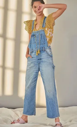 Anthropologie Pilcro Relaxed Denim Overalls 25 Distressed Raw Hem Light Wash thumbnail 1